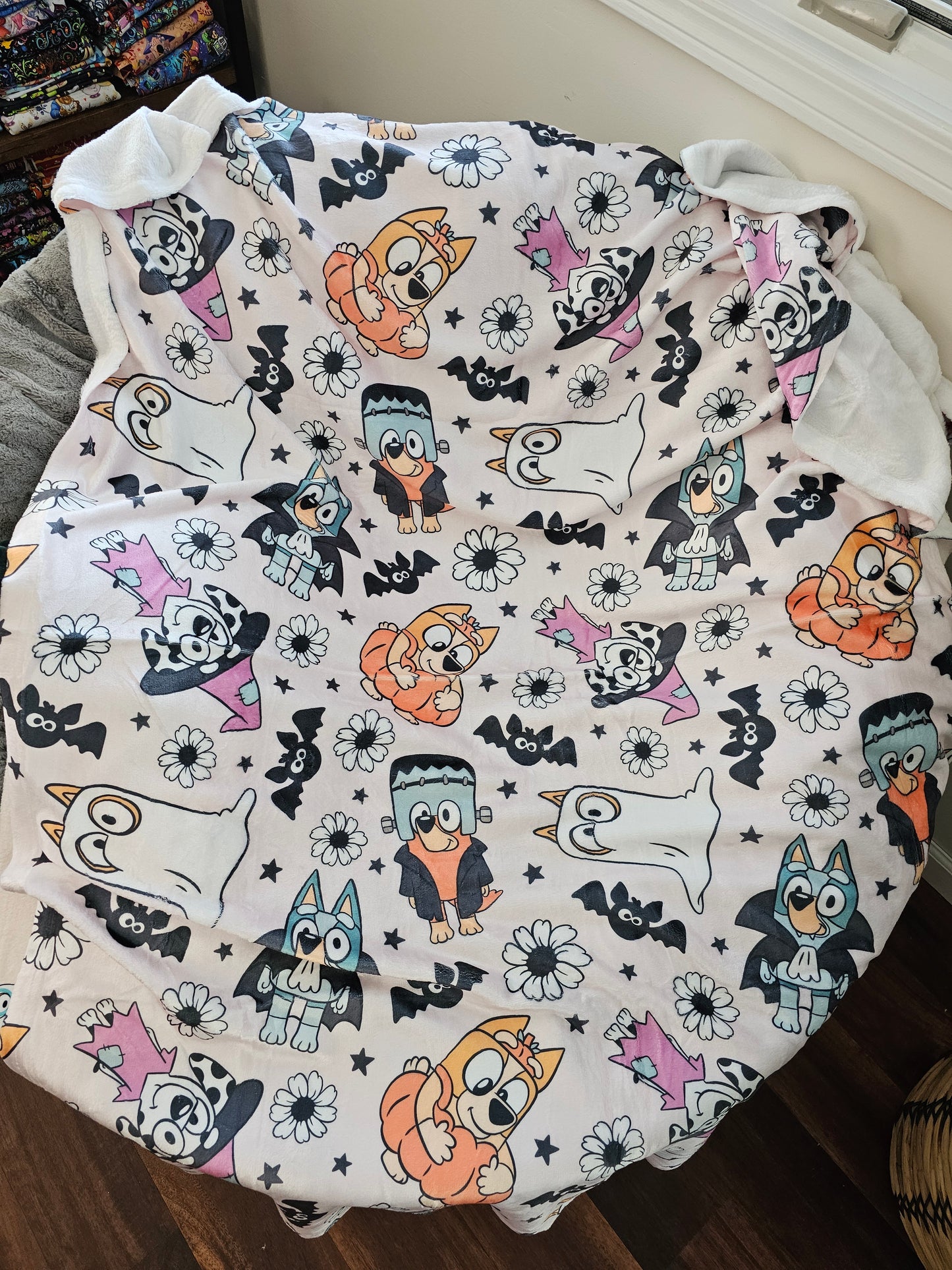 Preorder: trick or treat heelers 50x60 blanket