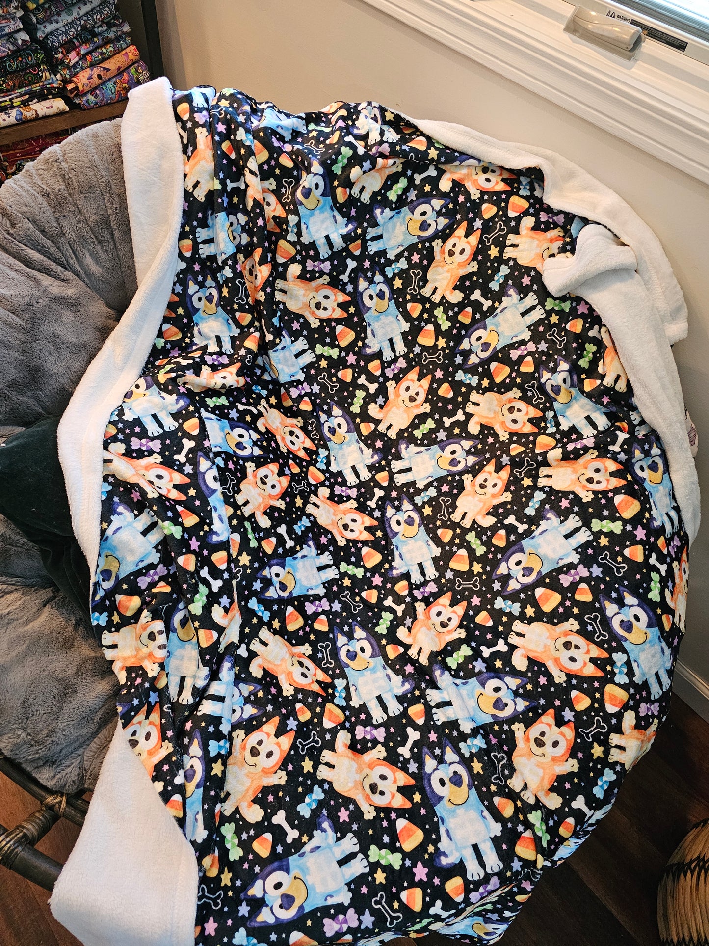 Preorder: candy corn heeler 50x60 blanket