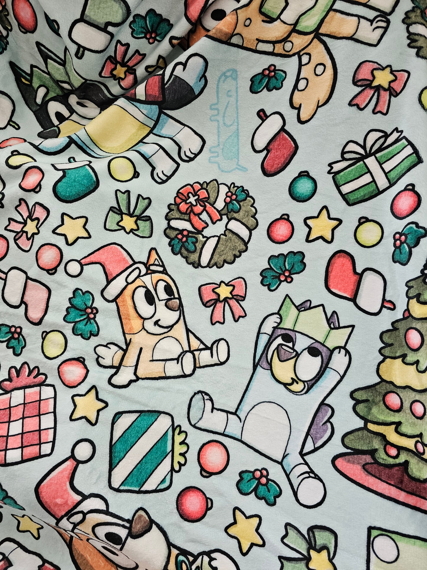 Rts: christmas crowns heeler 50x60 blanket