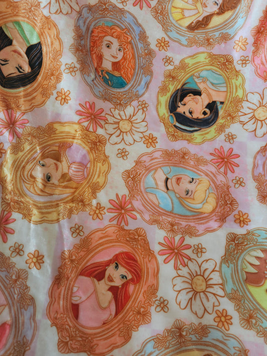 Preorder: portraits princess 50x60 blanket