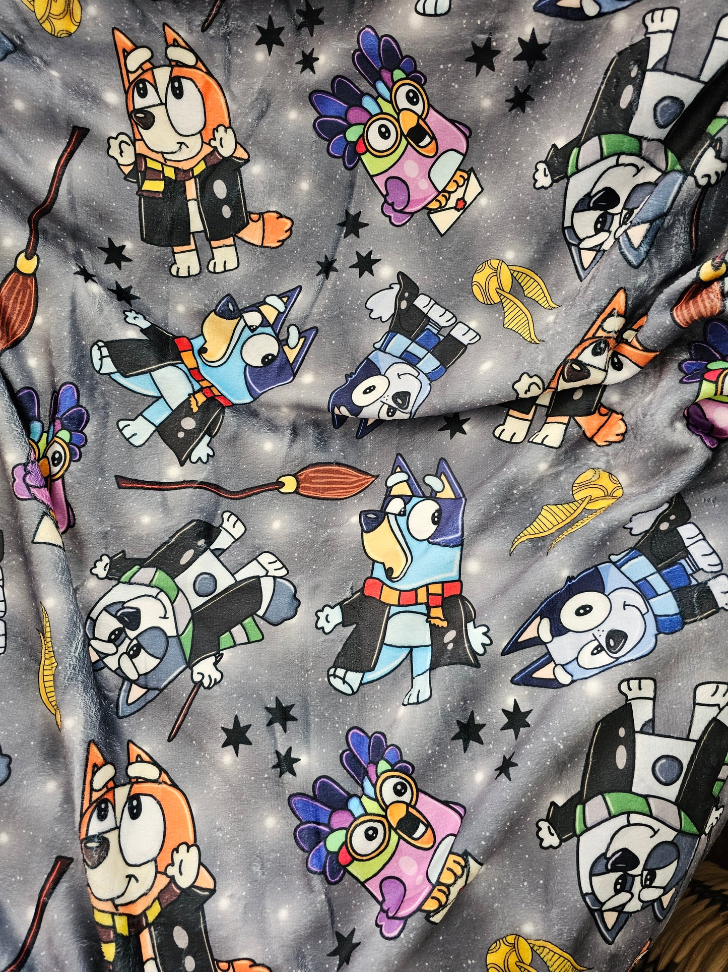 Preorder: wizard heelers blanket 50x60