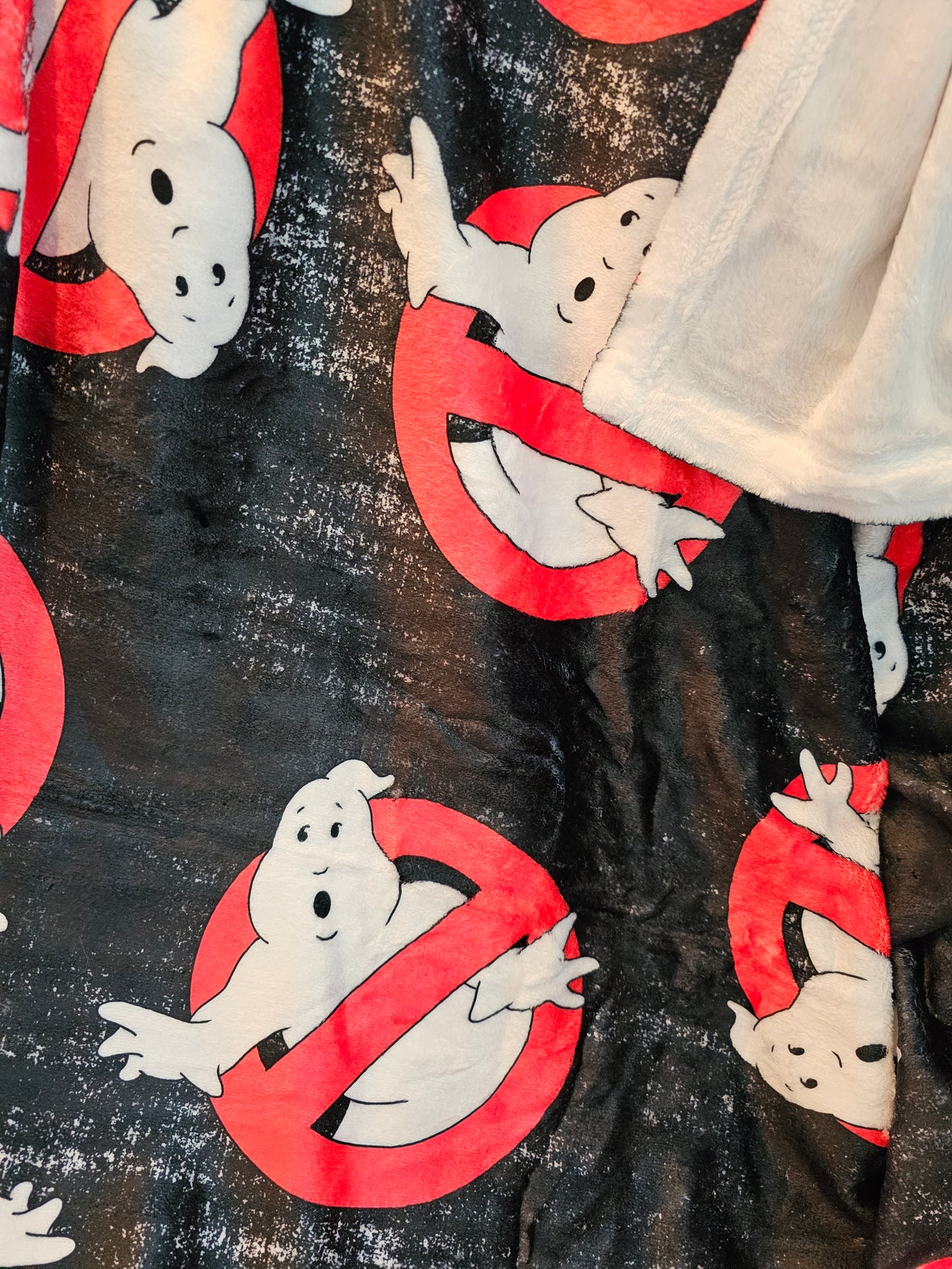 Rts: ghost stoppers 50x60 blanket