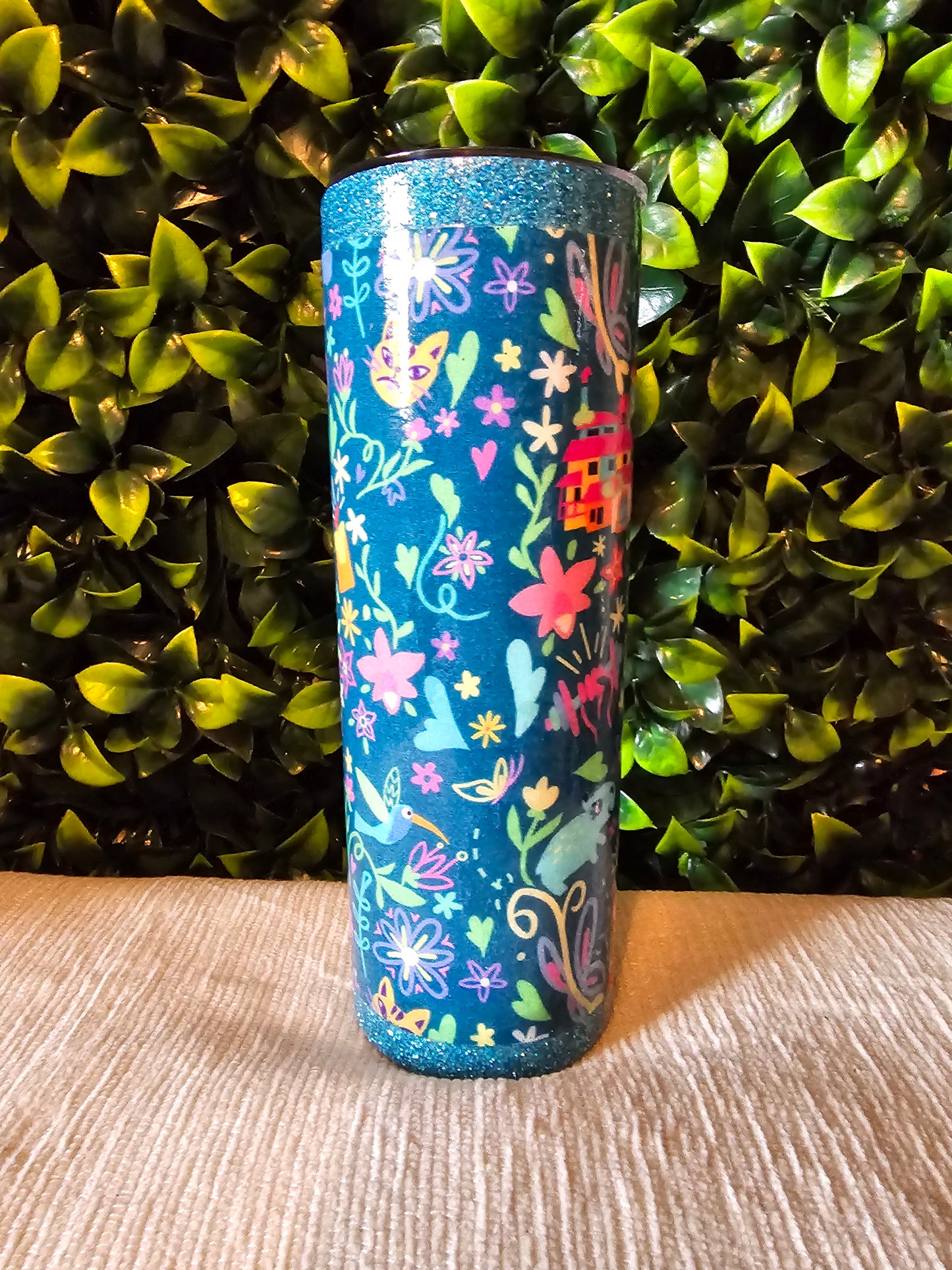 Magic house tumbler