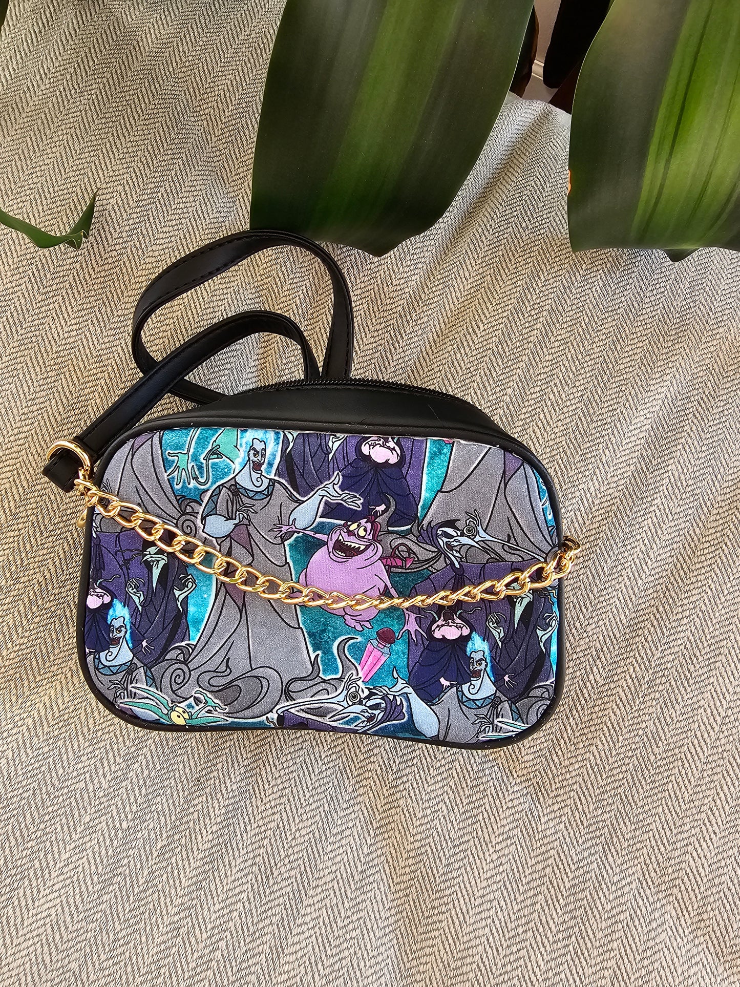 Underworld crossbody