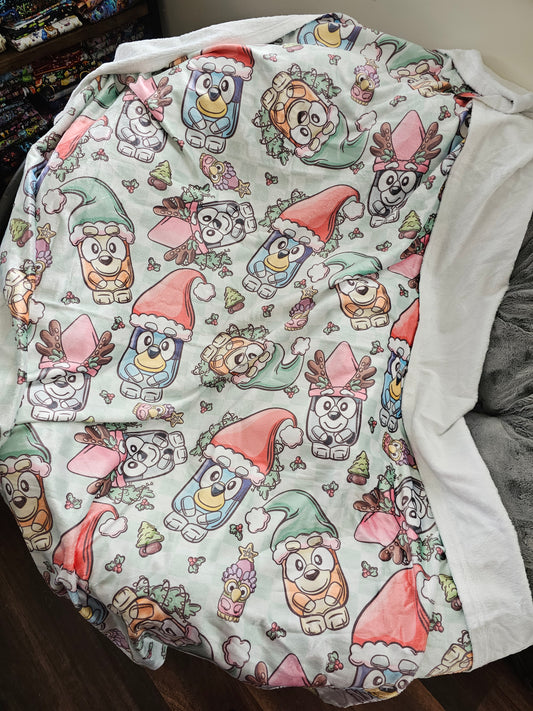 Preorder: heeler xmas gnomes 50x60 blanket