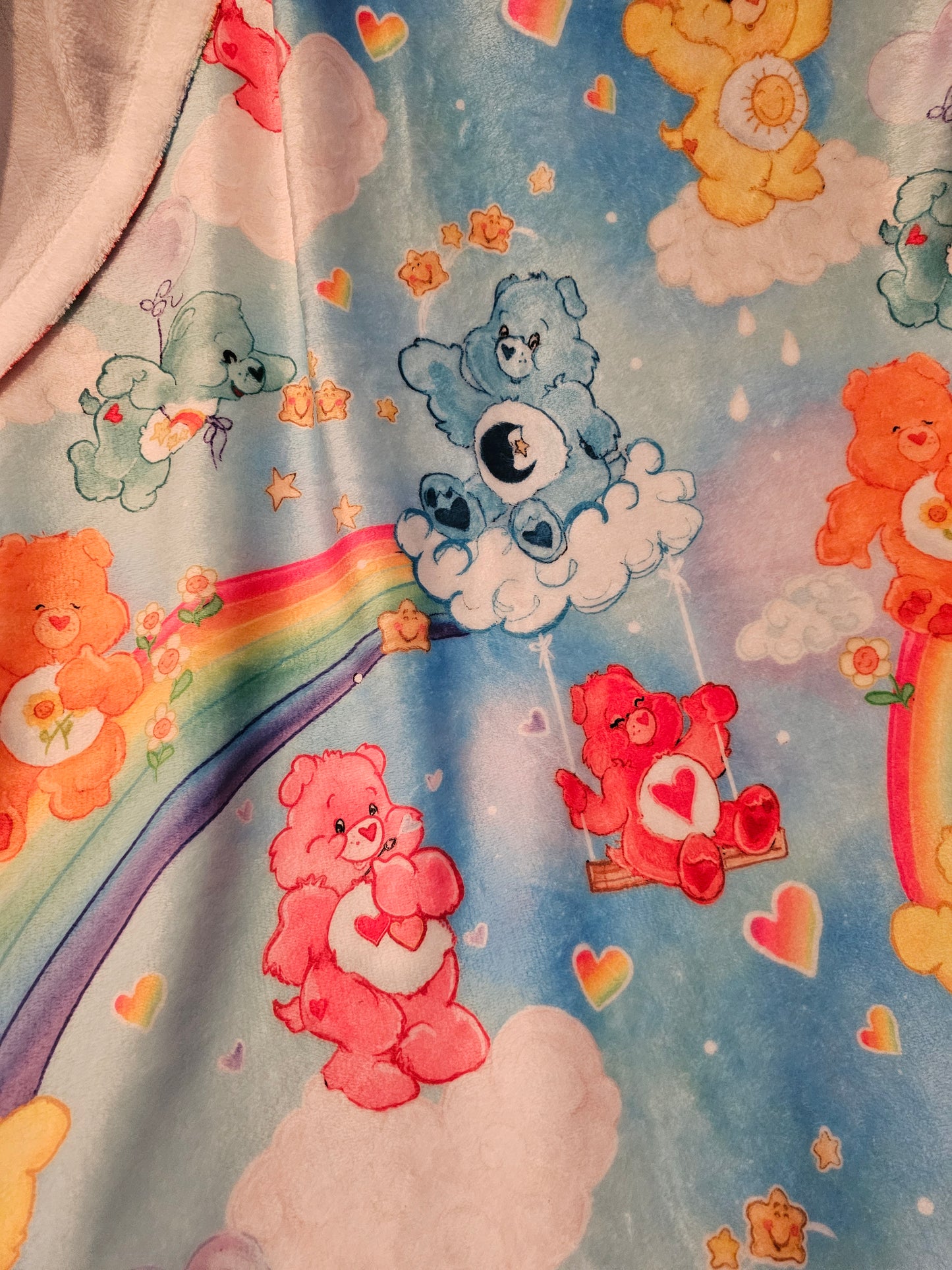 Preorder: rainbow bears 50x60 blanket