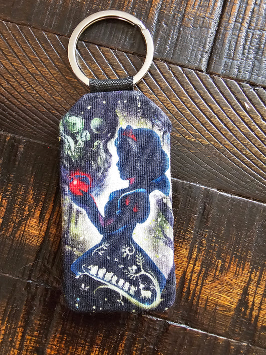 Snow white keychain