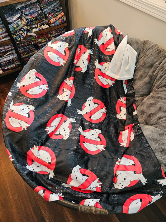 Rts: ghost stoppers 50x60 blanket