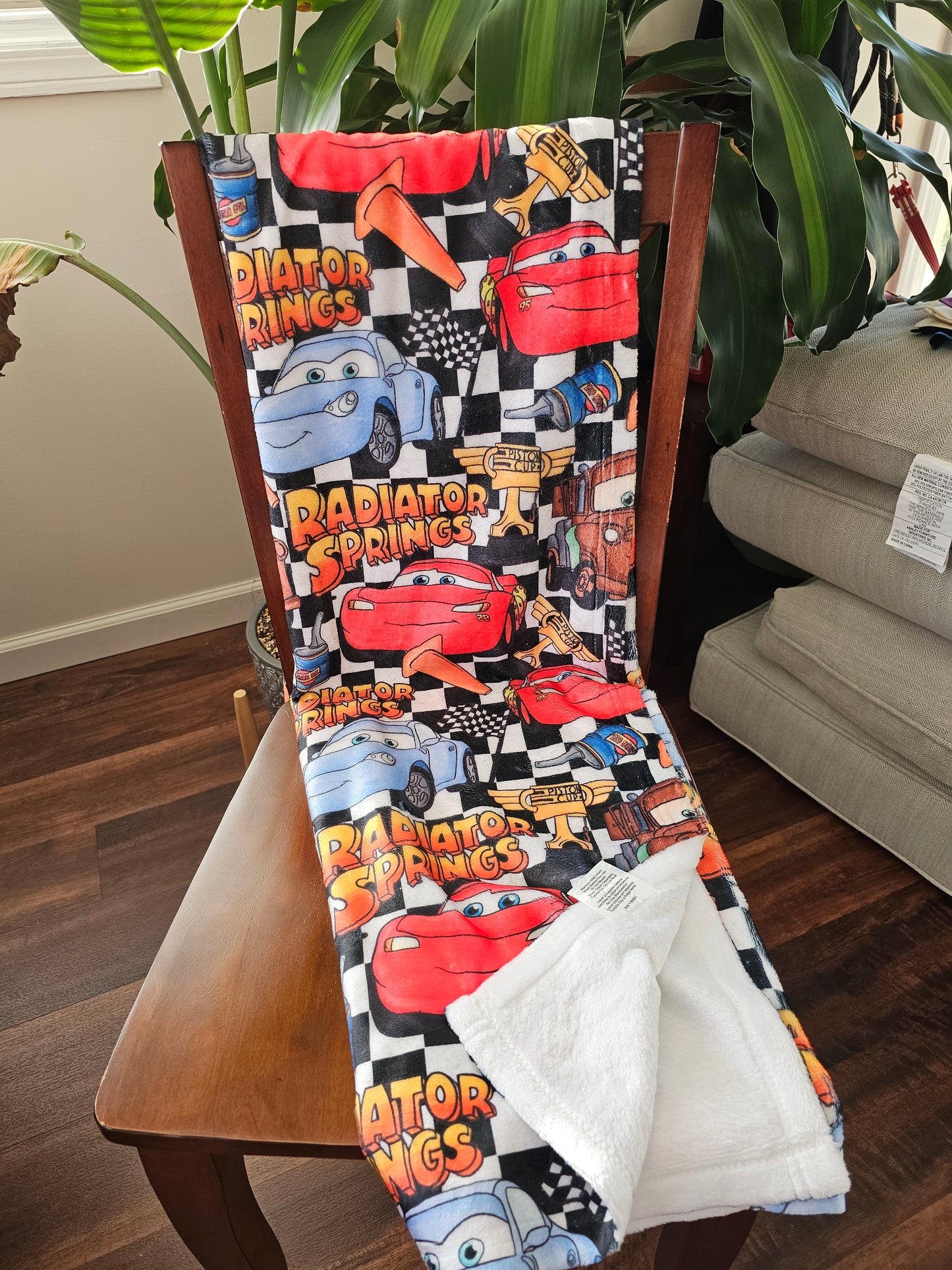 Preorder: checkered cars 50x60 blanket